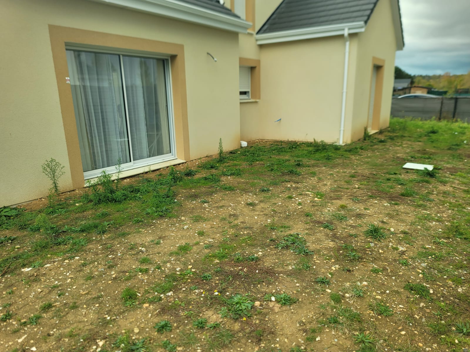 Terrassement Vernon - étude de terrain en friche par Longuet Paysage